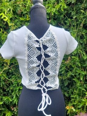 Forever 21 Ribbed Crop Top With Open Lace Back  S